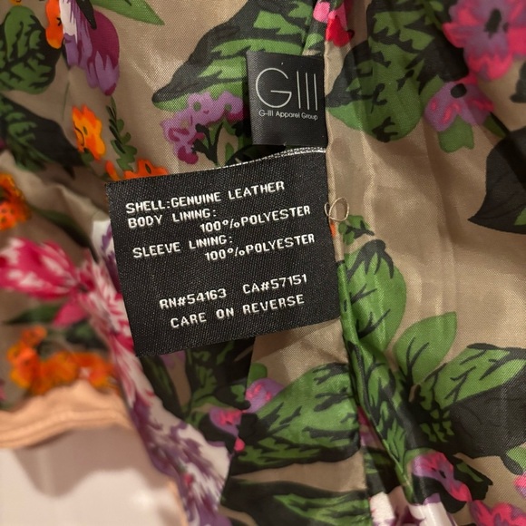 Black Rivet Genuine Leather Jacket - Picture 6 of 7